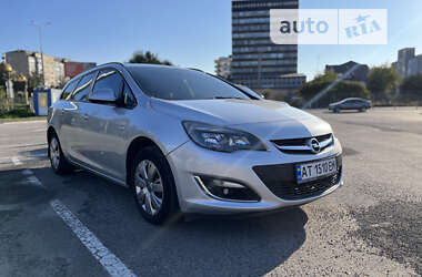 Універсал Opel Astra 2013 в Івано-Франківську