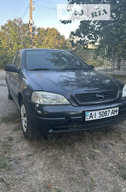 Седан Opel Astra 2006 в Білій Церкві