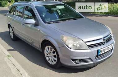 Універсал Opel Astra 2005 в Одесі