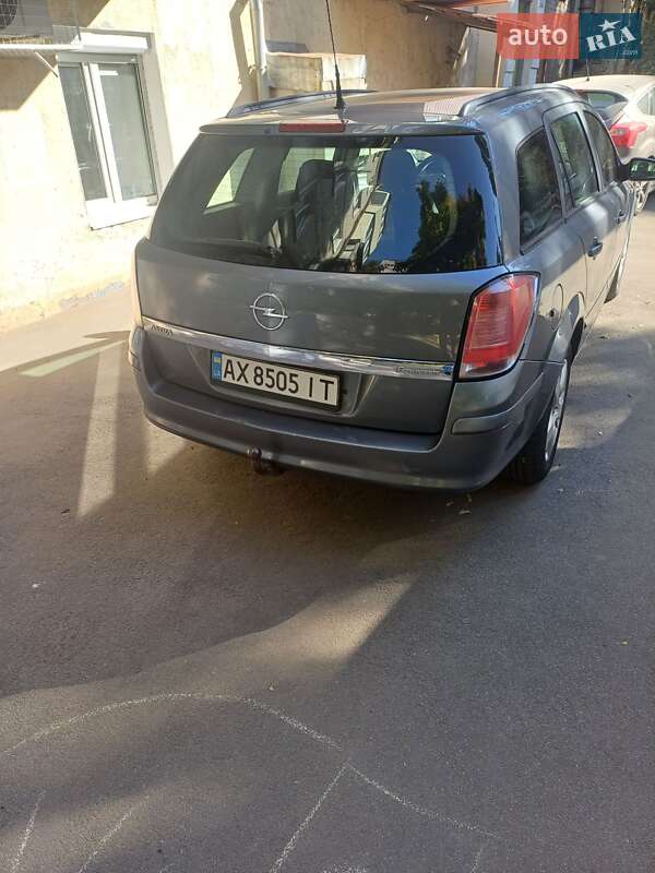 Opel Astra 2005