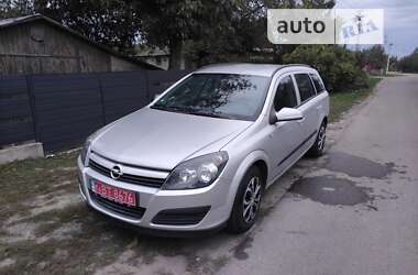 Универсал Opel Astra 2004 в Нововолынске