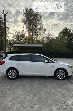 Универсал Opel Astra 2012 в Славуте