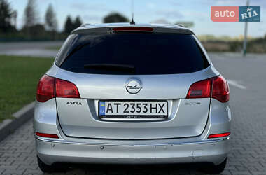 Универсал Opel Astra 2014 в Коломые