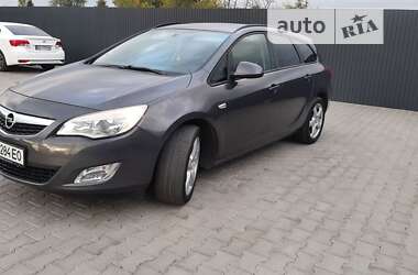 Універсал Opel Astra 2011 в Летичіві