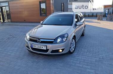 Універсал Opel Astra 2005 в Могилів-Подільському