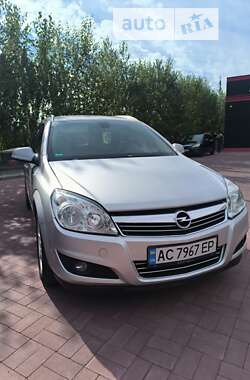 Opel Astra 2010