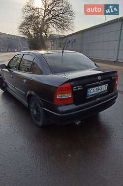 Седан Opel Astra 2008 в Черкасах