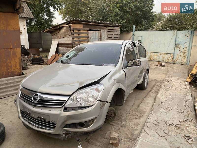 Седан Opel Astra 2007 в Днепре фото 4 Седан Opel Astra 2007 в Днепре