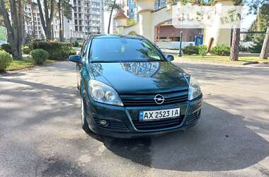 Універсал Opel Astra 2005 в Харкові