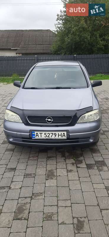 Седан Opel Astra 2007 в 