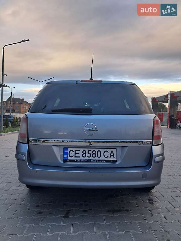 Универсал Opel Astra 2008 в Виньковцах