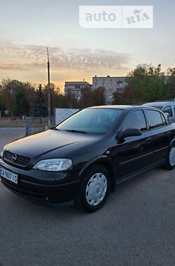 Хетчбек Opel Astra 2005 в Кам'янці