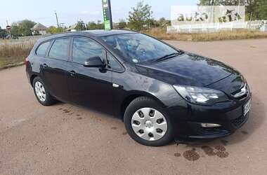 Универсал Opel Astra 2014 в Овруче