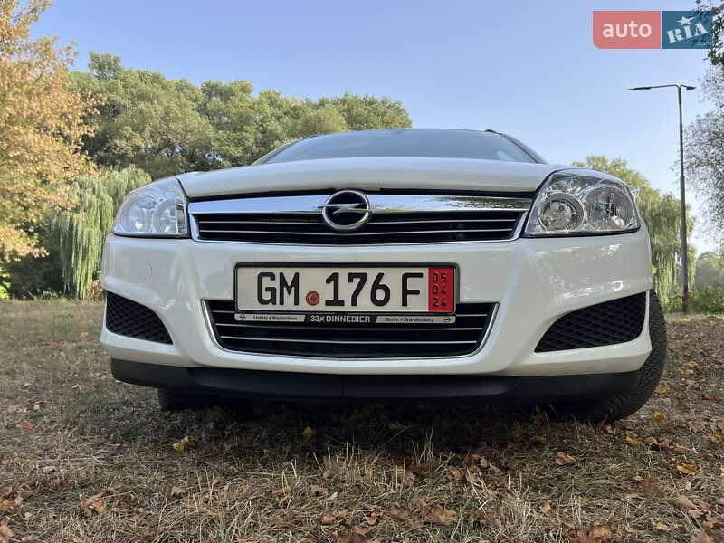 Универсал Opel Astra 2010 в Нежине фото 20 Универсал Opel Astra 2010 в Нежине