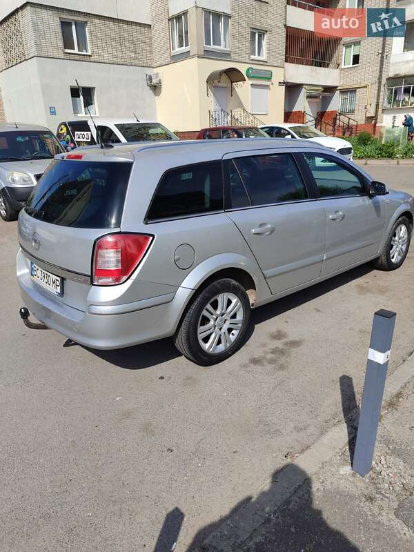 Універсал Opel Astra 2008 в Львові фото 9 Універсал Opel Astra 2008 в Львові