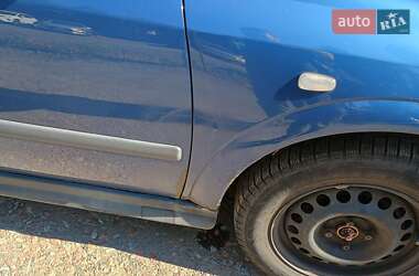 Седан Opel Astra 2002 в 