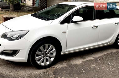 Универсал Opel Astra 2013 в Фастове