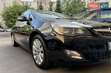 Хетчбек Opel Astra 2010 в Івано-Франківську