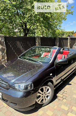 Кабриолет Opel Astra 2003 в 