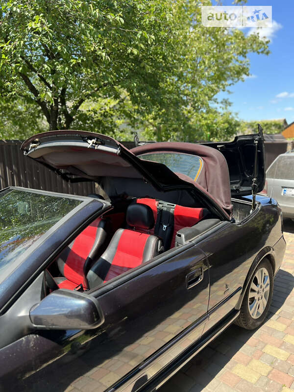 Кабриолет Opel Astra 2003 в Вараше