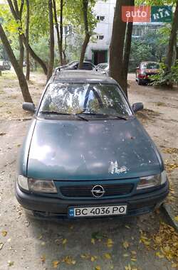 Универсал Opel Astra 1994 в Львове