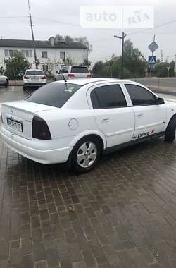 Седан Opel Astra 2003 в Любешові