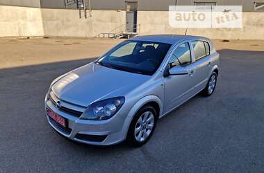 Хетчбек Opel Astra 2005 в Києві