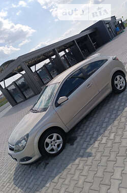 Хэтчбек Opel Astra 2007 в Харькове