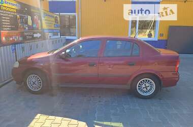 Седан Opel Astra 2005 в Звягелі