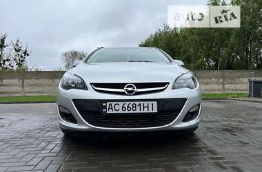 Універсал Opel Astra 2013 в Луцьку