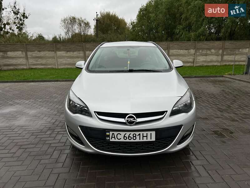 Opel Astra 2013