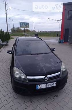 Універсал Opel Astra 2006 в Тлумачі