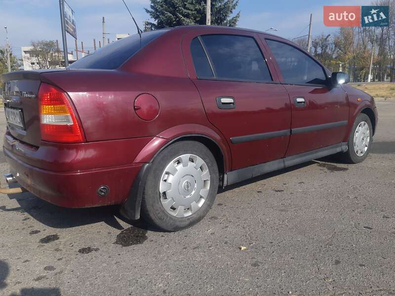 Седан Opel Astra 2009 в Харькове