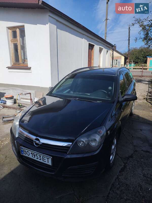 Универсал Opel Astra 2005 в 
