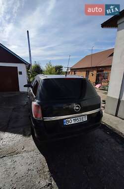 Универсал Opel Astra 2005 в 