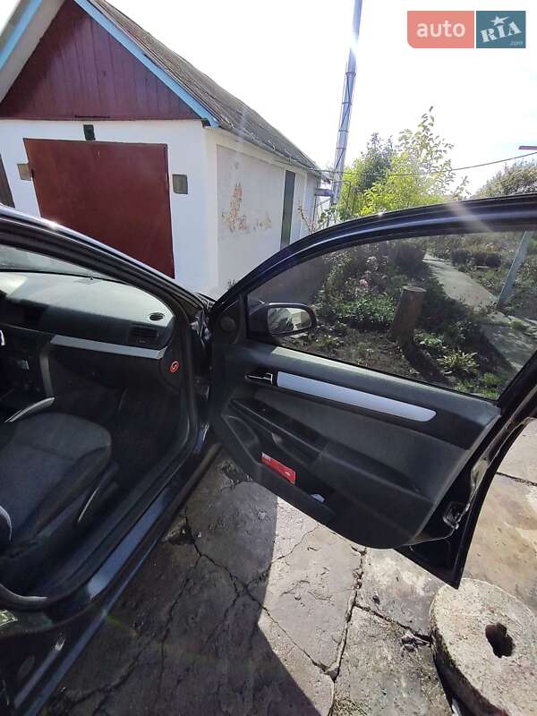 Универсал Opel Astra 2005 в Хмельницком