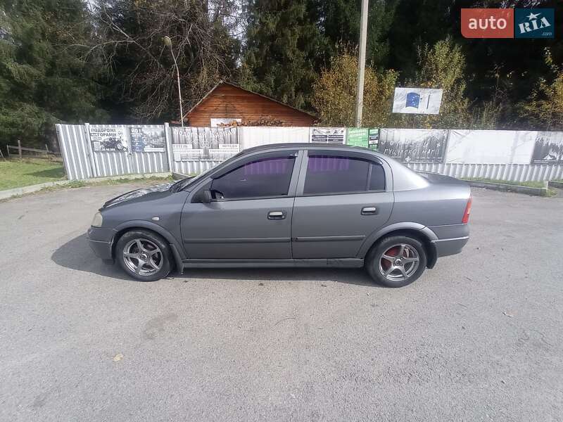 Седан Opel Astra 2008 в Верховине фото 3 Седан Opel Astra 2008 в Верховине