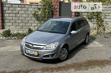 Универсал Opel Astra 2008 в Виннице