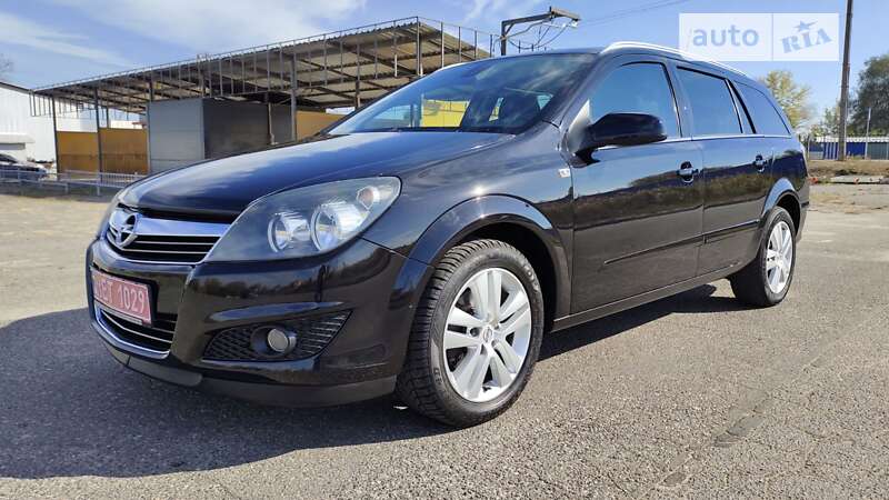 Універсал Opel Astra 2009 в Харкові