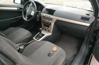 Хэтчбек Opel Astra 2009 в Чернигове