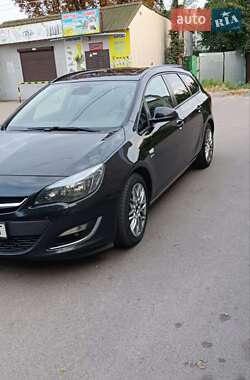 Универсал Opel Astra 2013 в Фастове