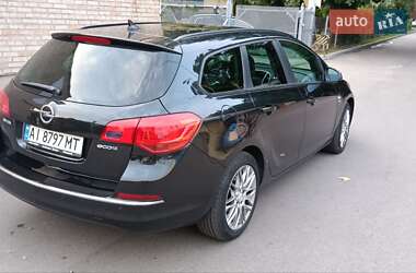 Универсал Opel Astra 2013 в Фастове