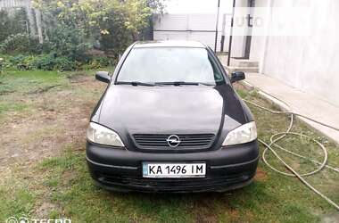 Хэтчбек Opel Astra 2002 в Староконстантинове