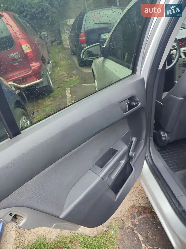 Opel Astra 2008
