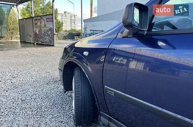 Седан Opel Astra 2000 в 
