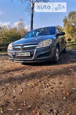 Универсал Opel Astra 2007 в Тростянце