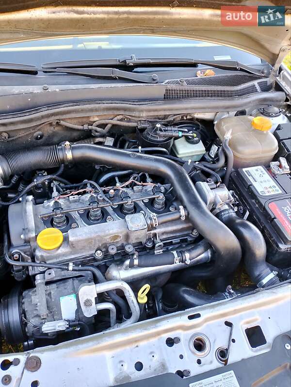 Хэтчбек Opel Astra 2007 в Киеве