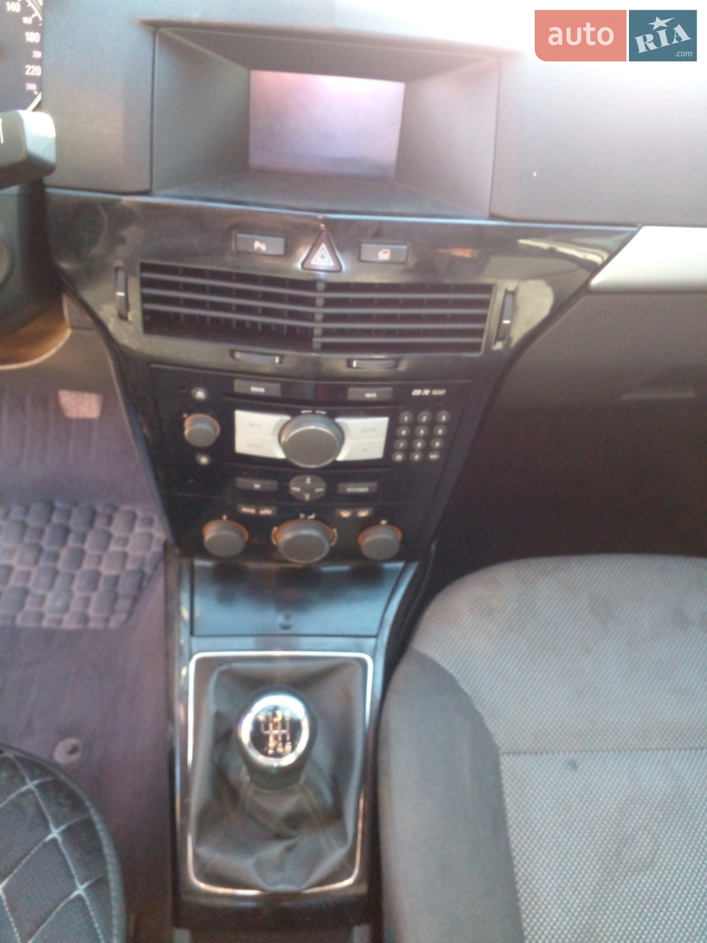 2010 Opel Astra - мініатюра 8