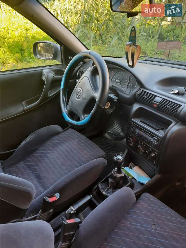 Универсал Opel Astra 1997 в Запорожье фото 3 Универсал Opel Astra 1997 в Запорожье
