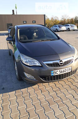 Універсал Opel Astra 2011 в Стрию